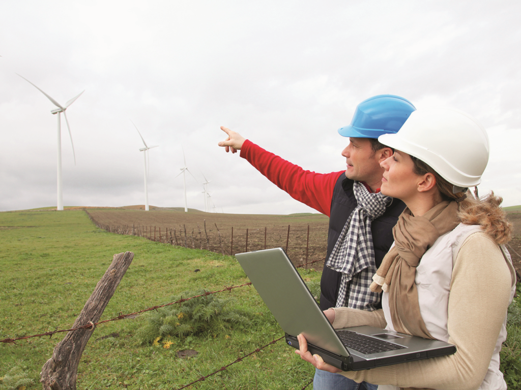 Technicien ou technicienne en maintenance d’éoliennes : une carrière d’avenir!