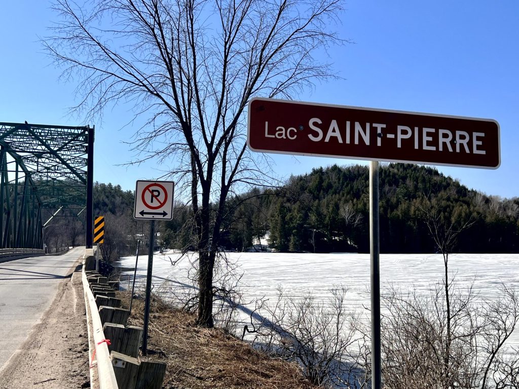 Contamination bactériologique élevée | La plage municipale du lac Saint-Pierre fermée